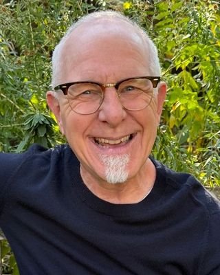 Daniel L. Snyder