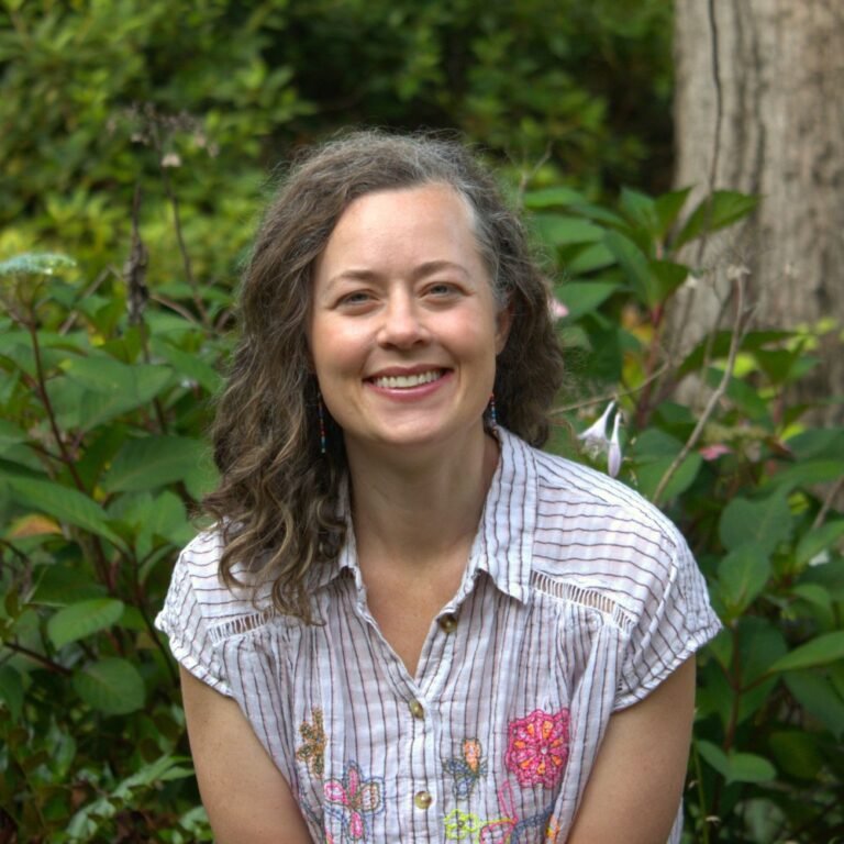 Virginia E Arrington