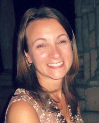 Wendy L Shoaf